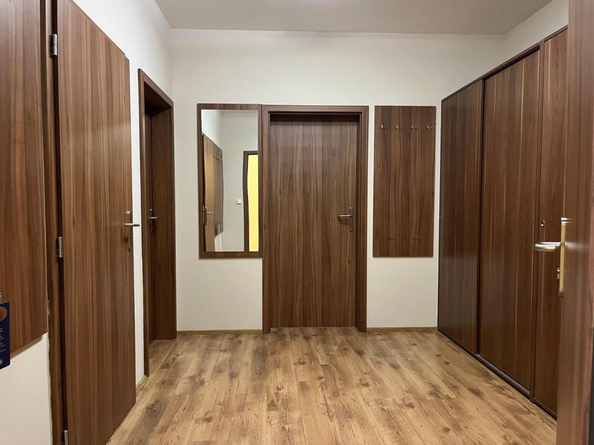 Hotel Arena Brumov Екстериор снимка