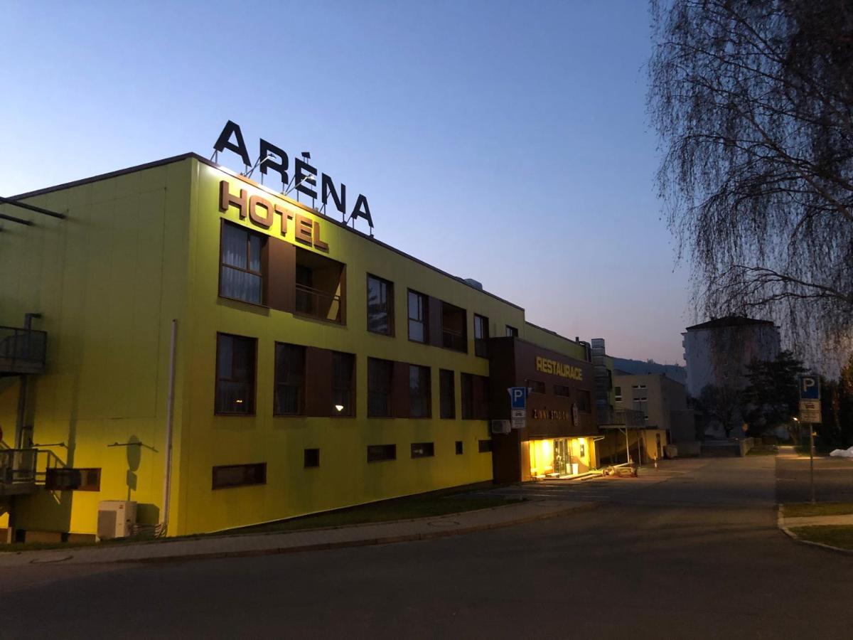 Hotel Arena Brumov Екстериор снимка
